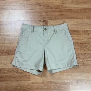 Eddie Bauer Khaki Shorts Women Size 4 Outdoors Work